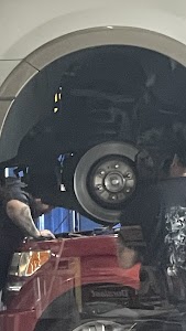 Woodlands Precision Auto place picture